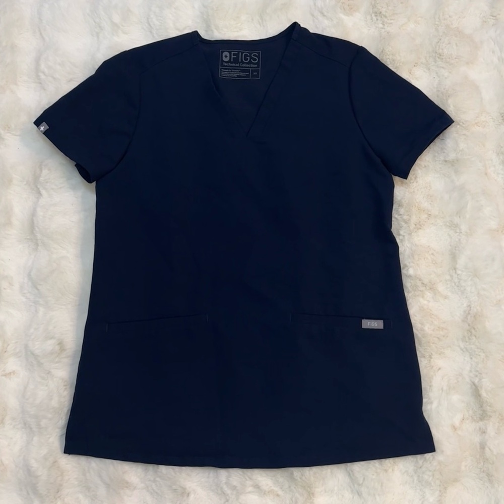 Figs Casma Scrub Top Navy